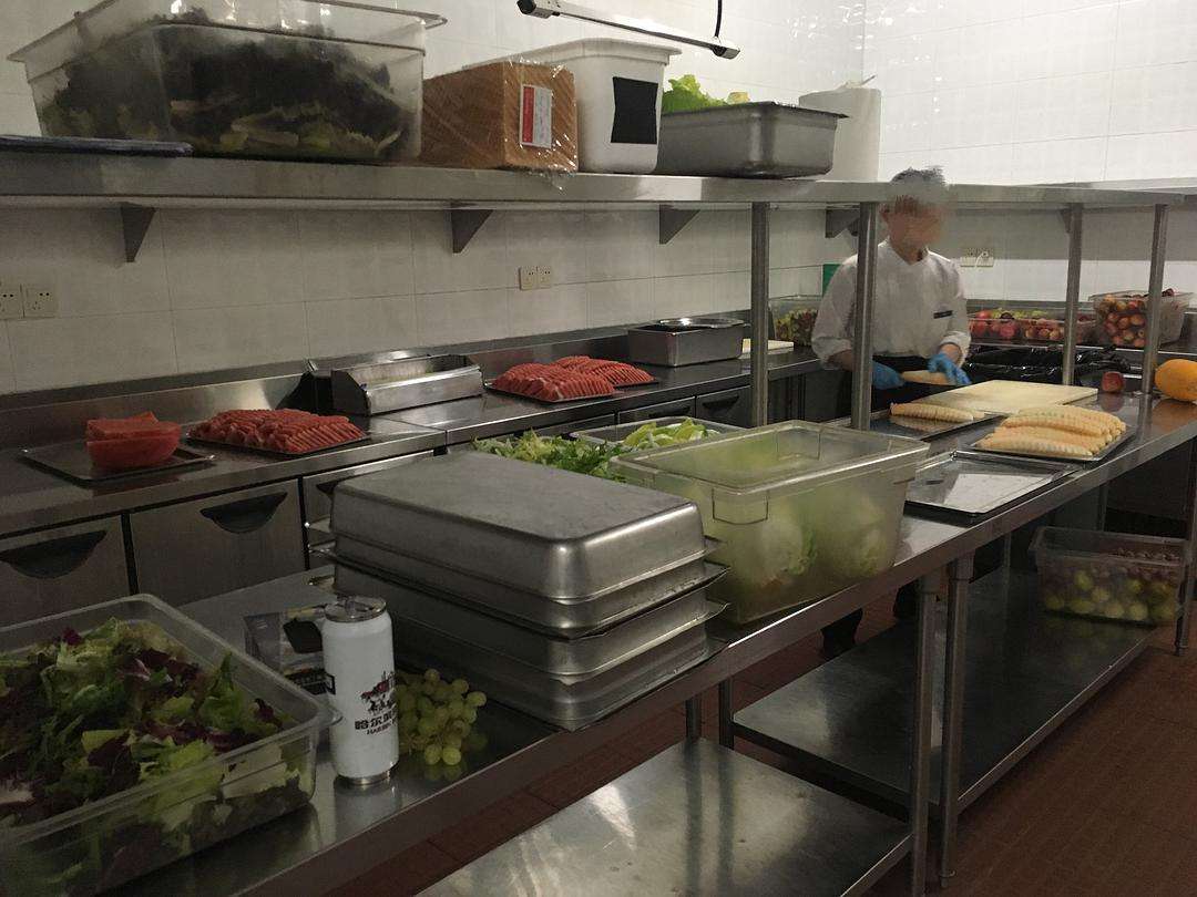 海鮮精加工間-百科介紹